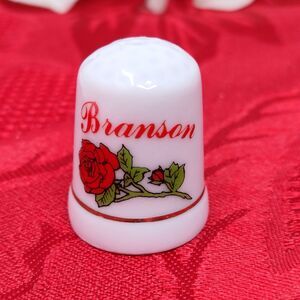 Branson Missouri Thimble Collectible Souvenir Ceramic Red Rose